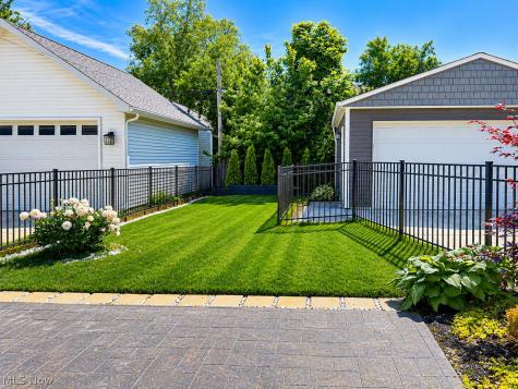 1081 Summit Avenue Lakewood OH 44107