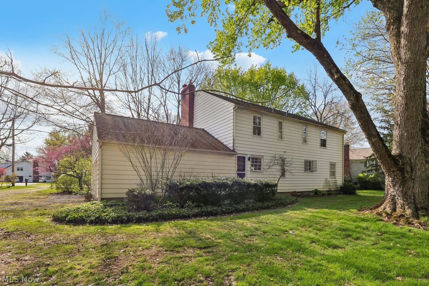 7599 Winding Way Hudson OH 44236