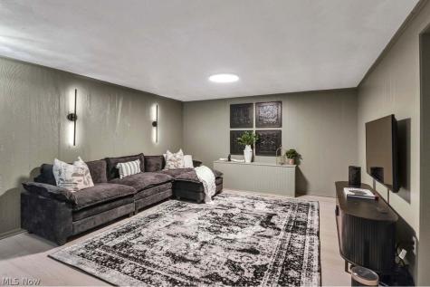 12793 W Sprague Road North Royalton OH 44133