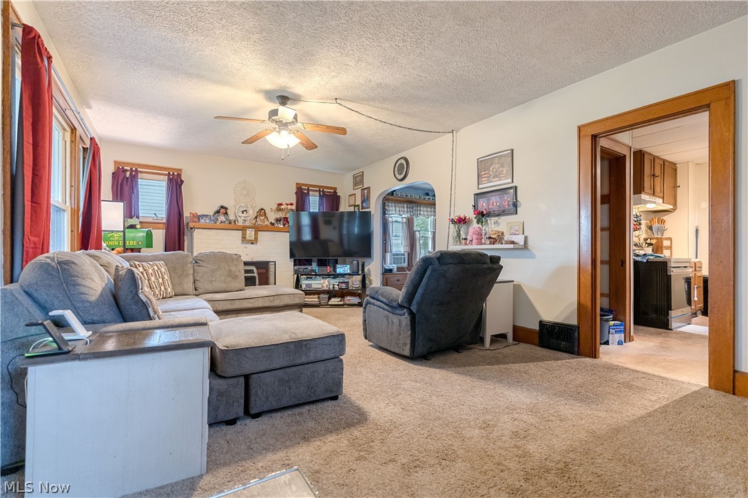 2127 Watson Avenue Alliance OH 44601