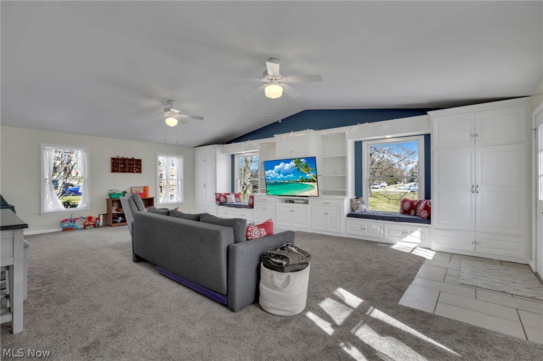 170 Thompson Avenue New Concord OH 43762