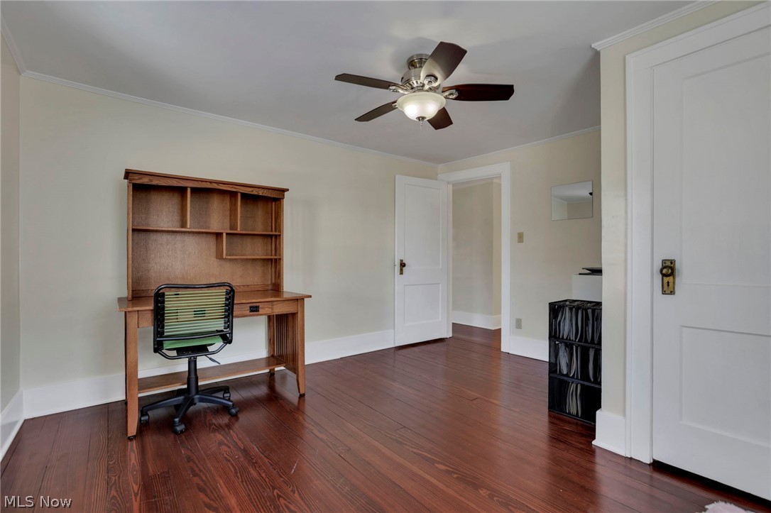 170 Thompson Avenue New Concord OH 43762