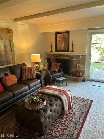 5171 Meadow Wood Boulevard Lyndhurst OH 44124