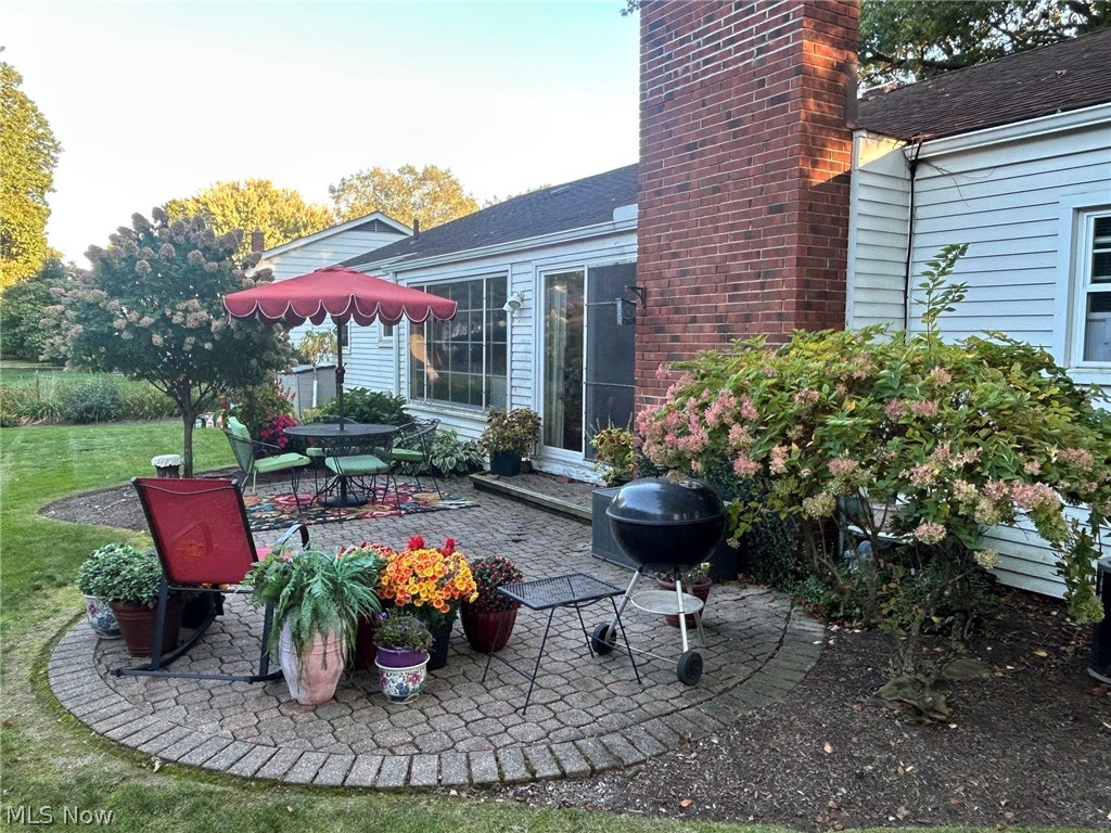5171 Meadow Wood Boulevard Lyndhurst OH 44124