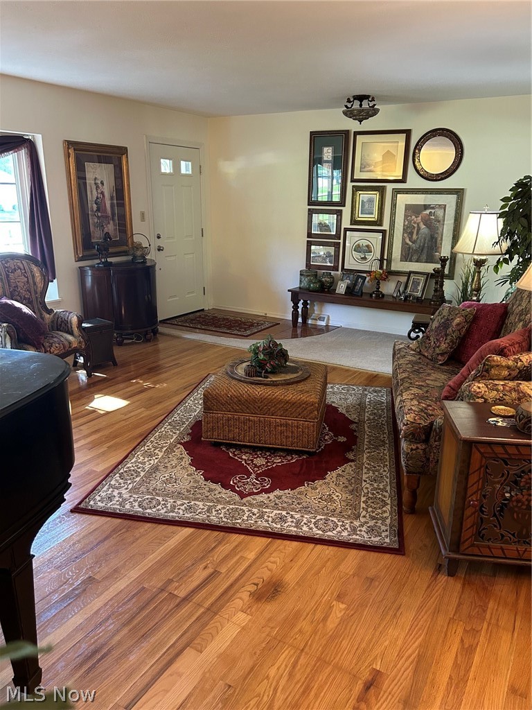 5171 Meadow Wood Boulevard Lyndhurst OH 44124