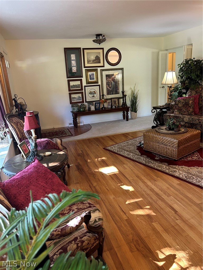 5171 Meadow Wood Boulevard Lyndhurst OH 44124