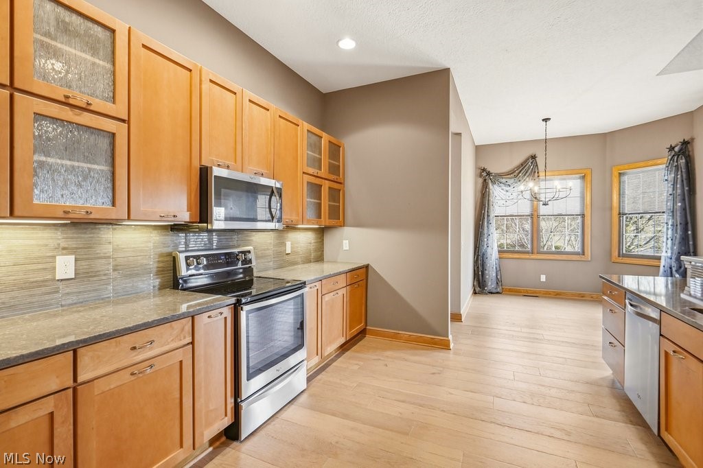 2253 Grimsby Street NW North Canton OH 44720