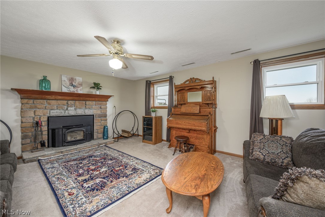 4715 Rock Spring Road Ravenna OH 44266
