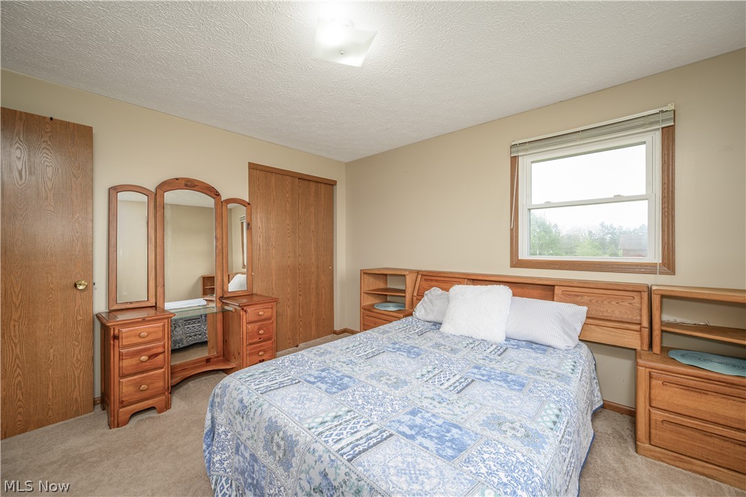 4715 Rock Spring Road Ravenna OH 44266