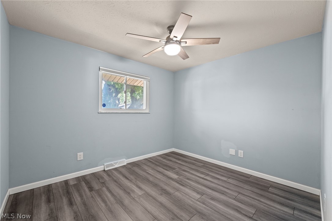 1201 Giesse Drive Mayfield Heights OH 44124