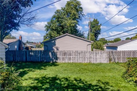 1201 Giesse Drive Mayfield Heights OH 44124