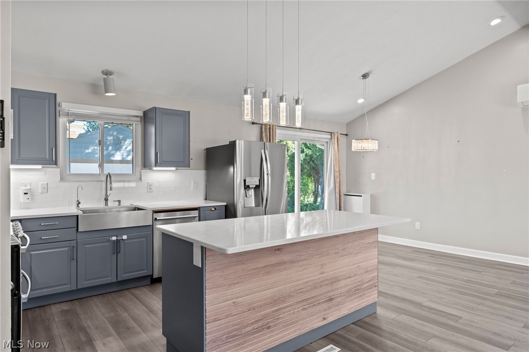 1201 Giesse Drive Mayfield Heights OH 44124