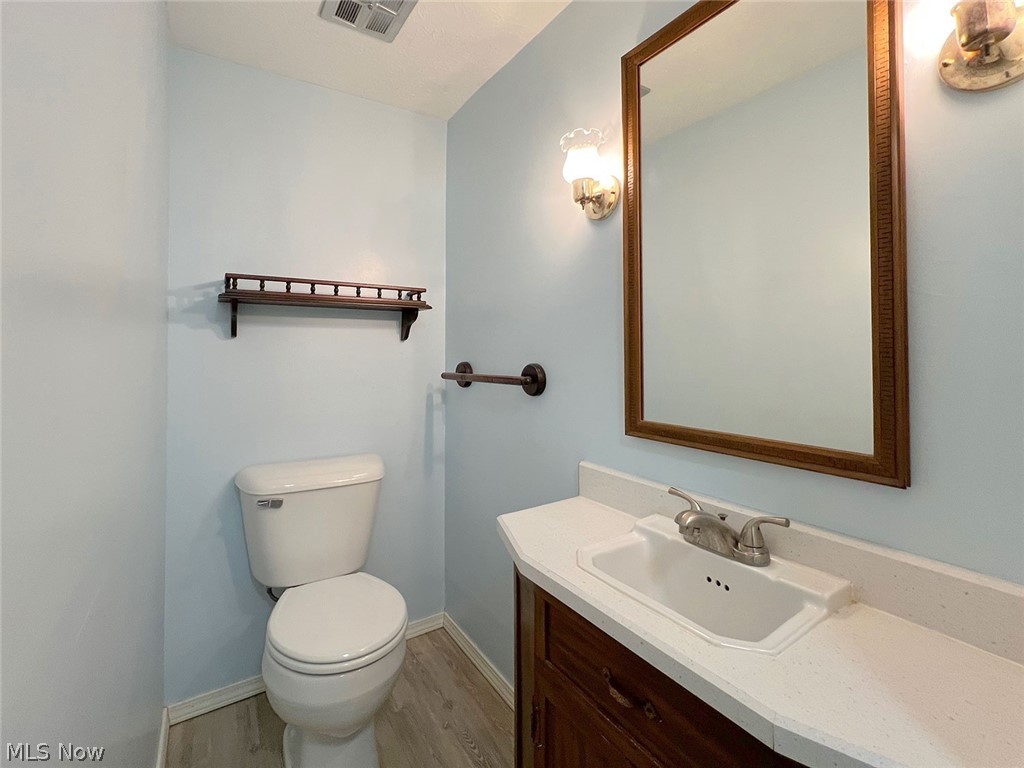 465 Kar A Bru Amherst OH 44011