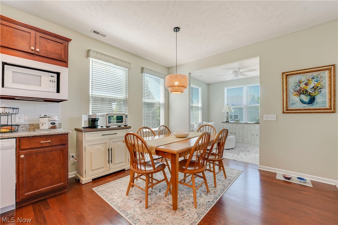 8024 Parkcroft Drive Mentor OH 44060