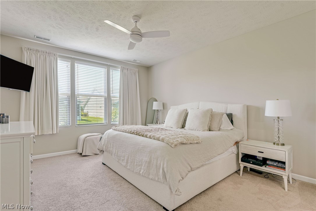 8024 Parkcroft Drive Mentor OH 44060