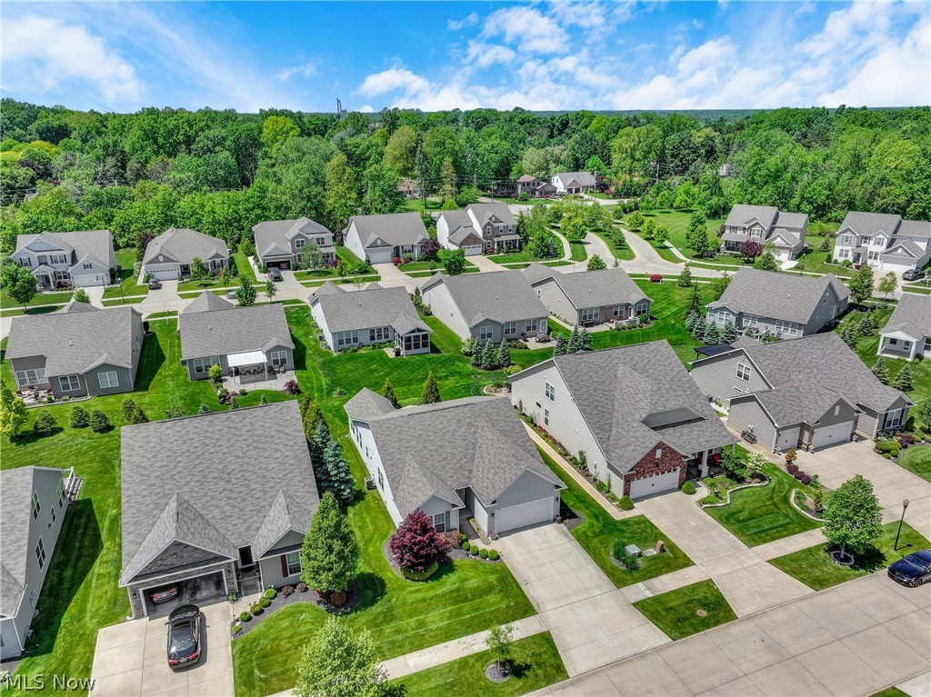 8024 Parkcroft Drive Mentor OH 44060