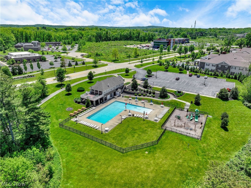 8024 Parkcroft Drive Mentor OH 44060