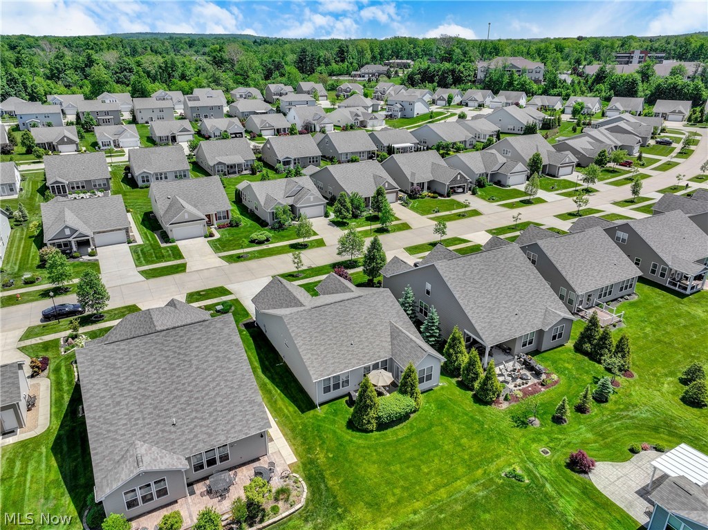 8024 Parkcroft Drive Mentor OH 44060