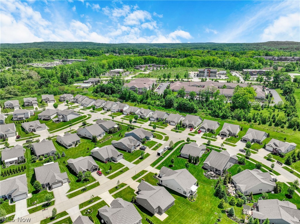 8024 Parkcroft Drive Mentor OH 44060