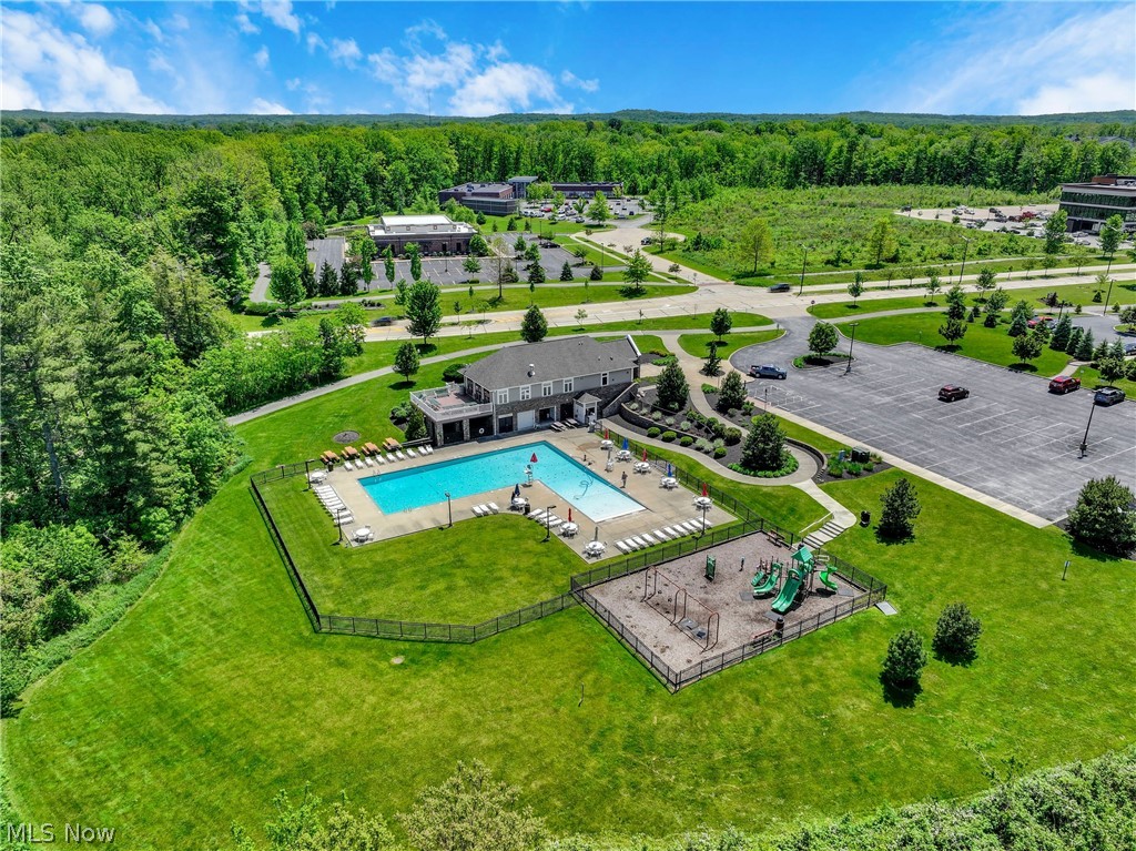 8024 Parkcroft Drive Mentor OH 44060
