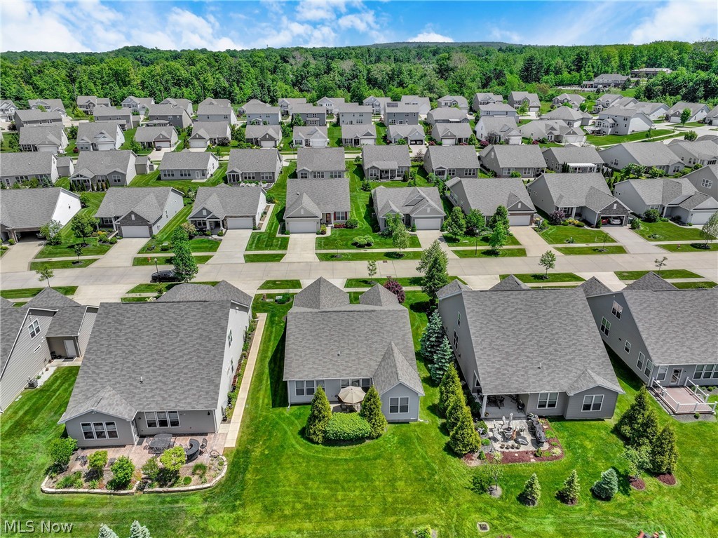 8024 Parkcroft Drive Mentor OH 44060