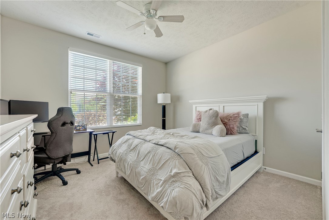 8024 Parkcroft Drive Mentor OH 44060