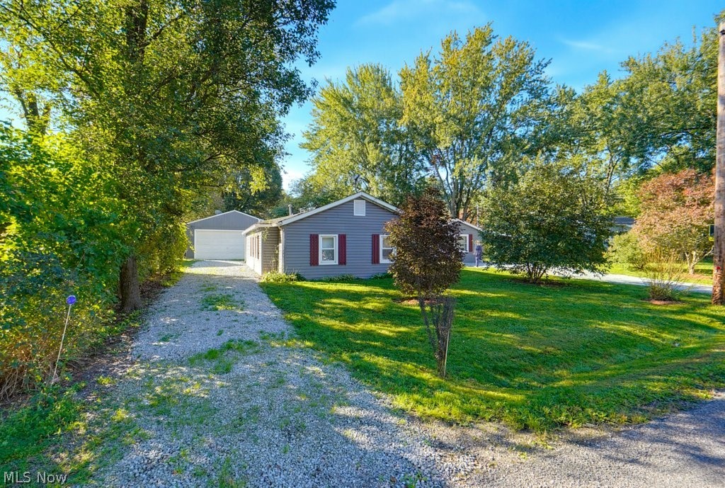 2456 Delaware Avenue Akron OH 44312