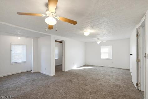 2456 Delaware Avenue Akron OH 44312