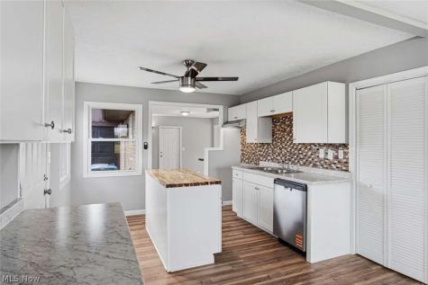 4410 Andover Avenue Lorain OH 44055
