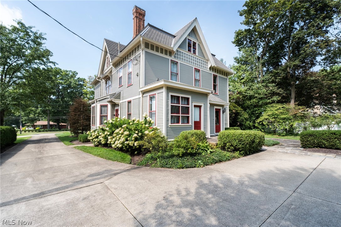 882 S Lincoln Avenue Salem OH 44460