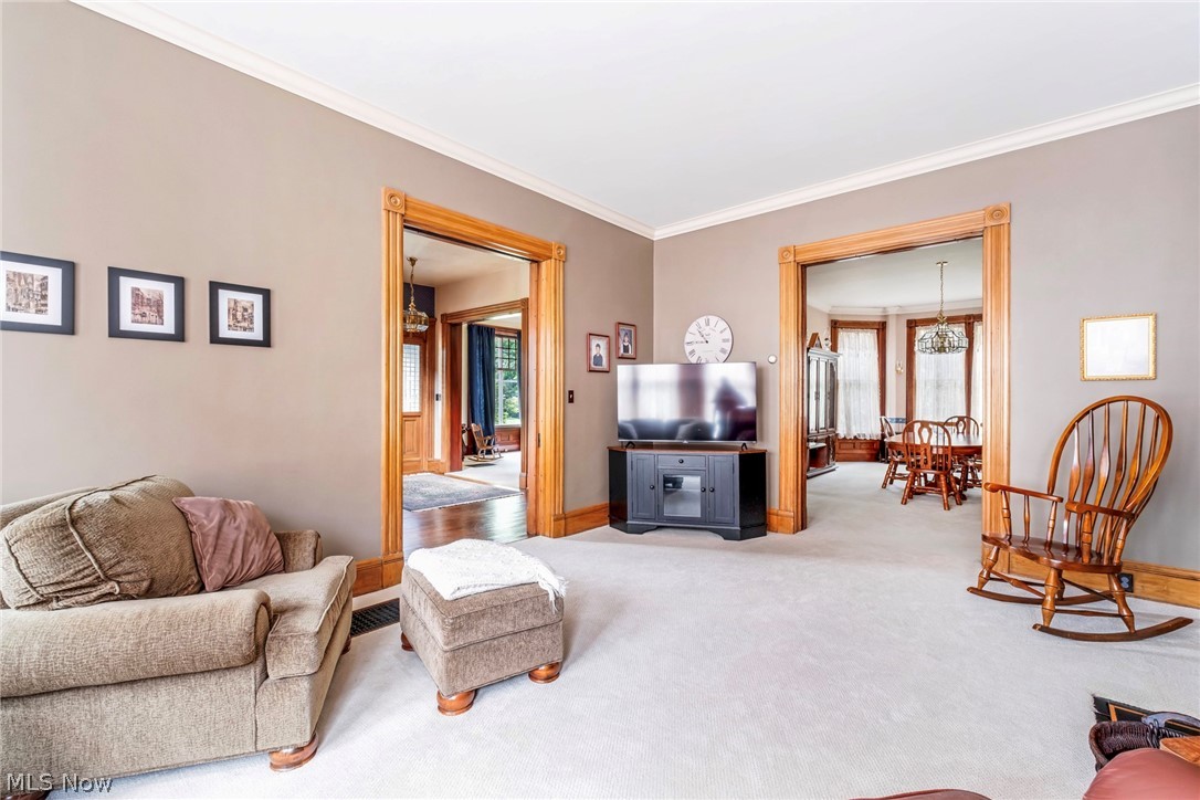 882 S Lincoln Avenue Salem OH 44460