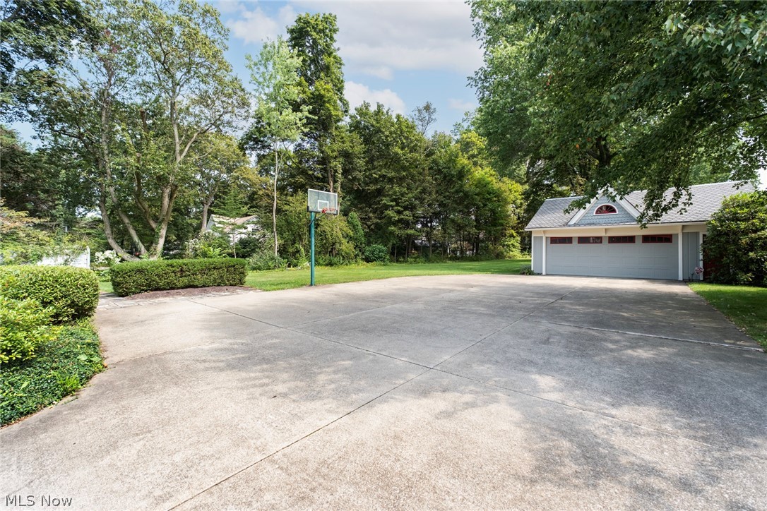 882 S Lincoln Avenue Salem OH 44460