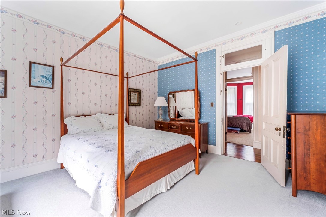 882 S Lincoln Avenue Salem OH 44460