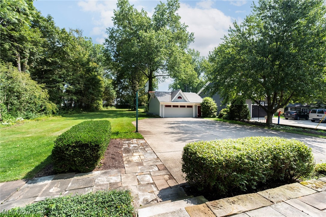 882 S Lincoln Avenue Salem OH 44460