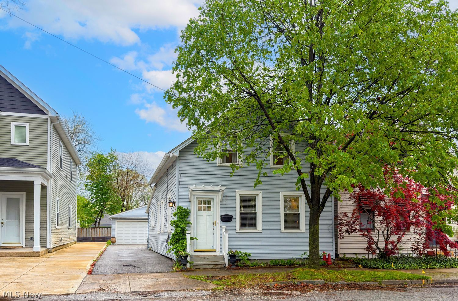 2325 W 40th Street Cleveland OH 44113