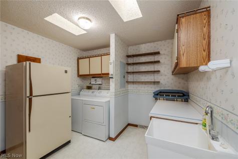 12 Jessica Lane Olmsted Twp OH 44138