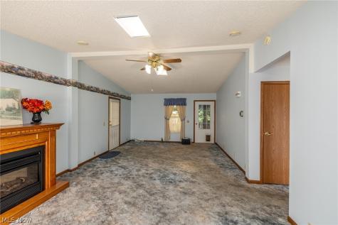 12 Jessica Lane Olmsted Twp OH 44138