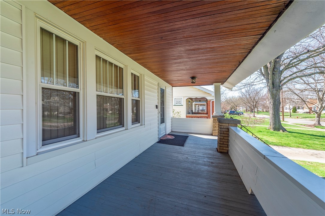17601 Sedalia Avenue Cleveland OH 44135