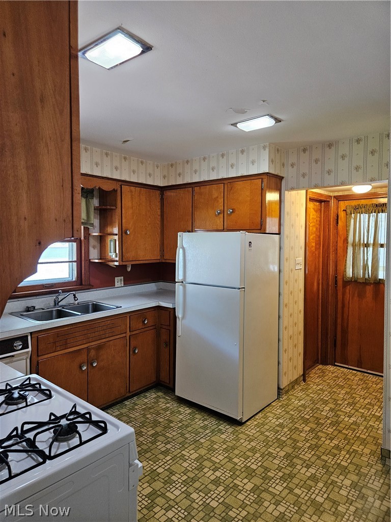 1553 Onondago Avenue Akron OH 44305