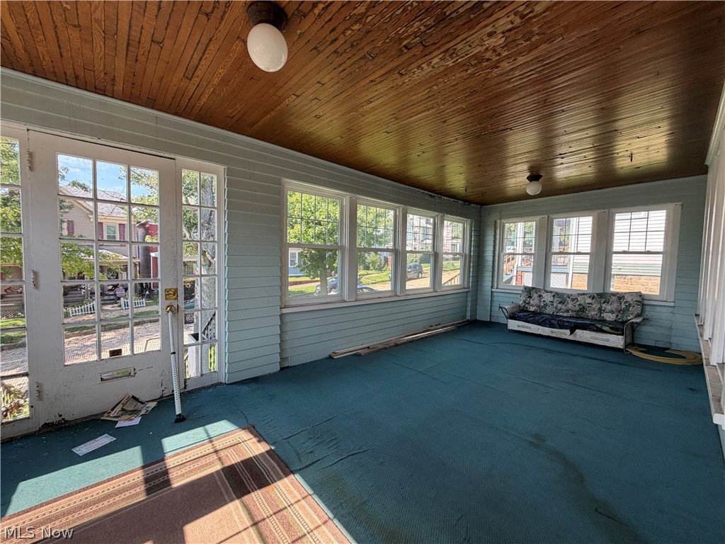 402 Vine Street East Liverpool OH 43920