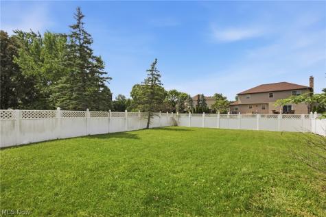 2980 Walter Road Westlake OH 44145