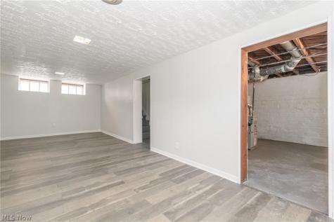 20514 Mountville Drive Maple Heights OH 44137
