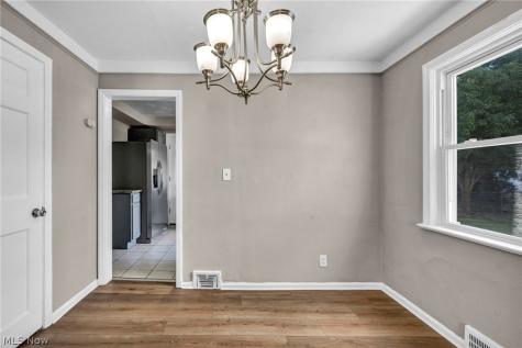 3934 Warrendale Road South Euclid OH 44118