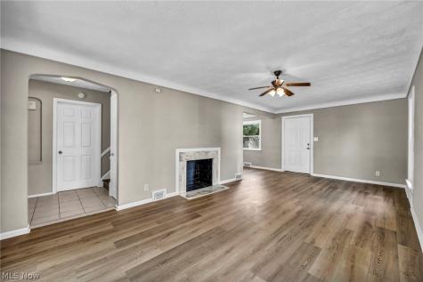 3934 Warrendale Road South Euclid OH 44118