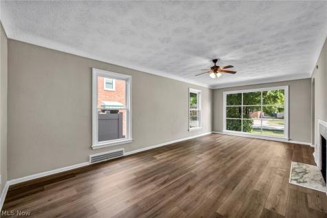 3934 Warrendale Road South Euclid OH 44118