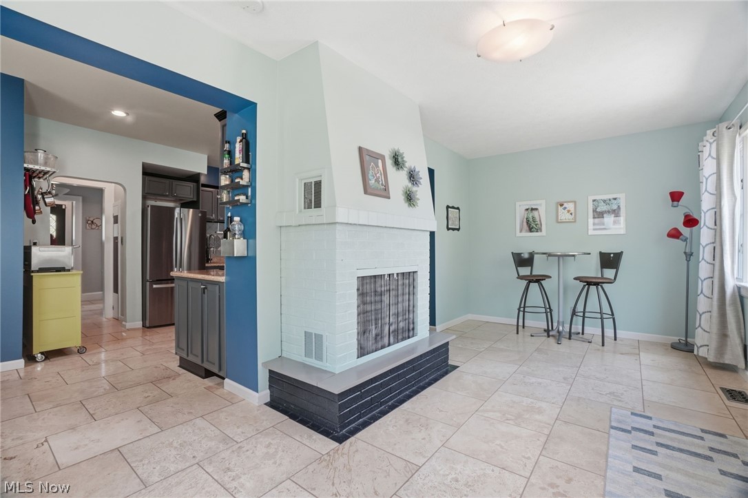 3331 Kenmore Road Shaker Heights OH 44122