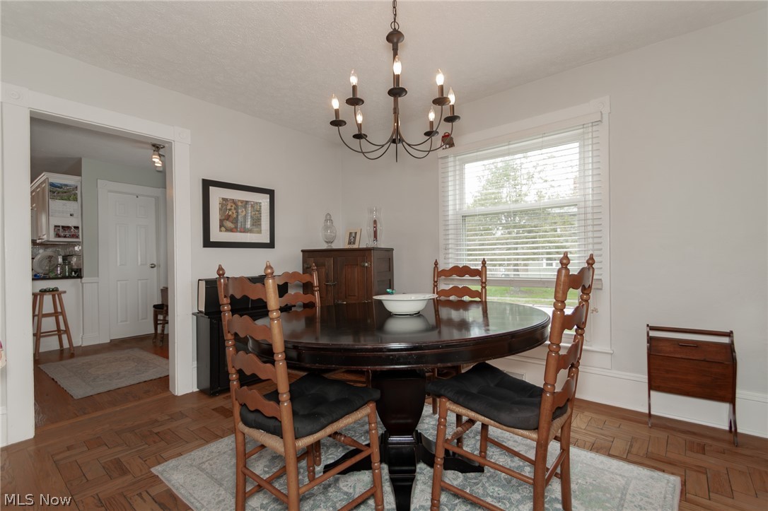 4516 Wood Street Willoughby OH 44094
