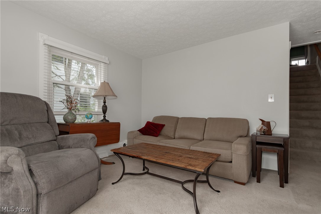4516 Wood Street Willoughby OH 44094