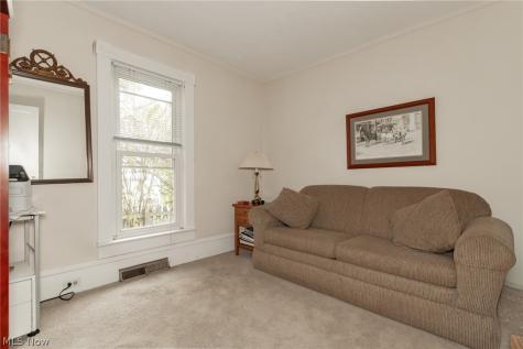 4516 Wood Street Willoughby OH 44094