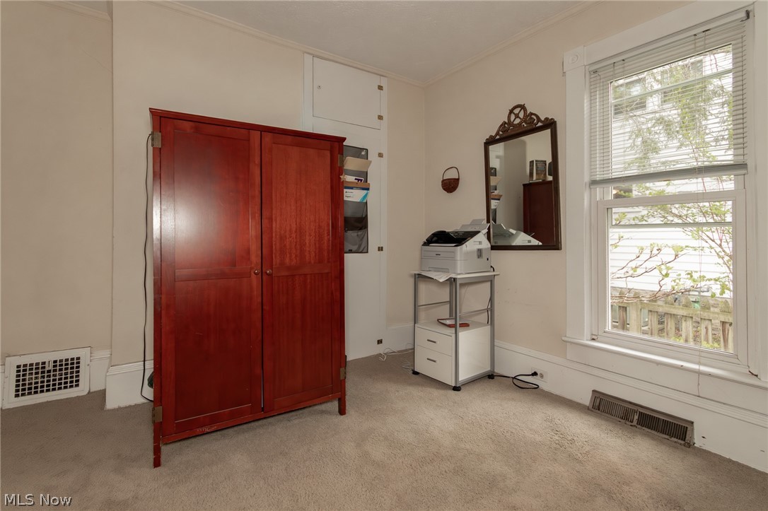 4516 Wood Street Willoughby OH 44094